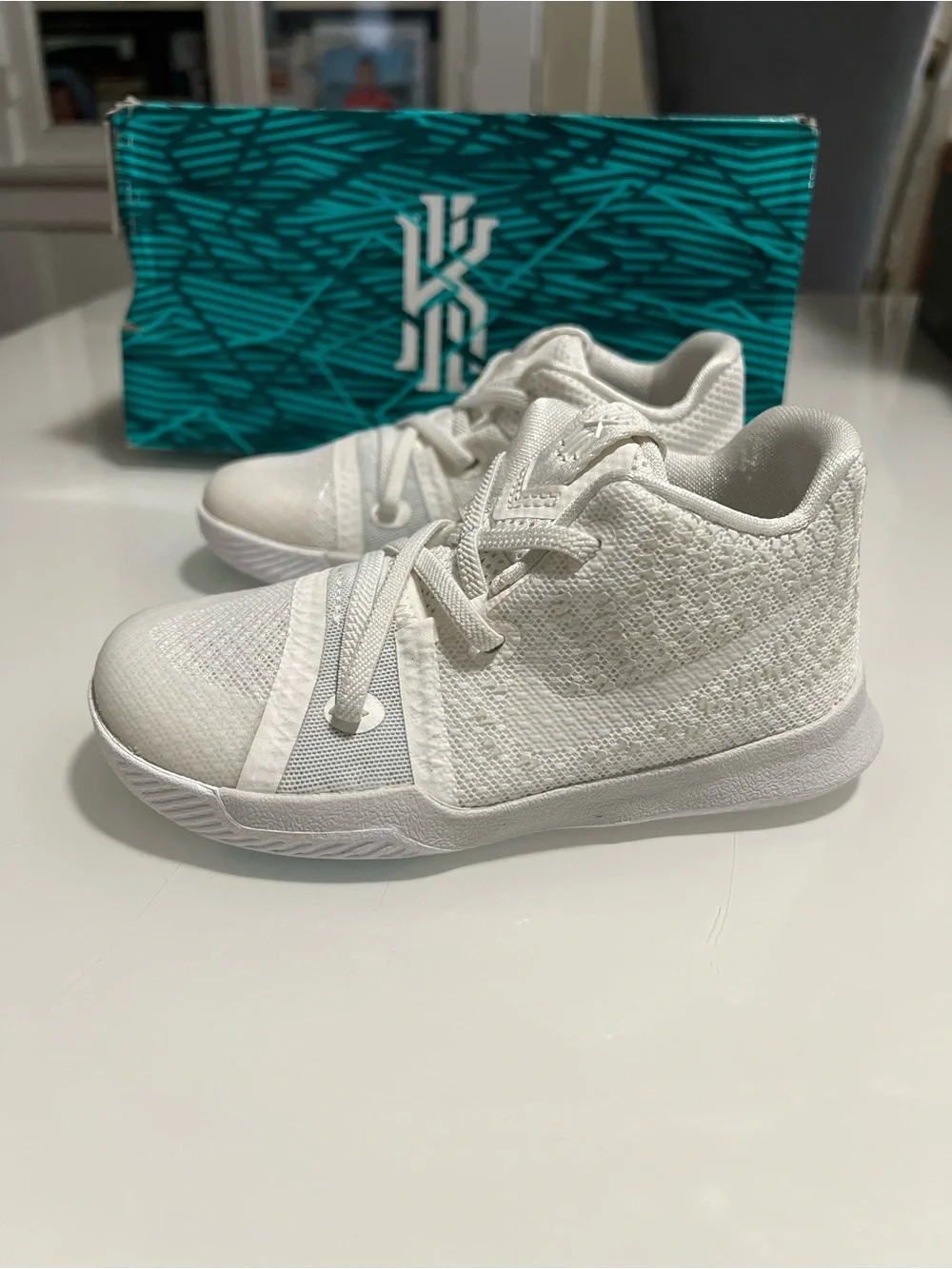 Nike White Mesh Kids' Athletic Sneakers Sz 10c